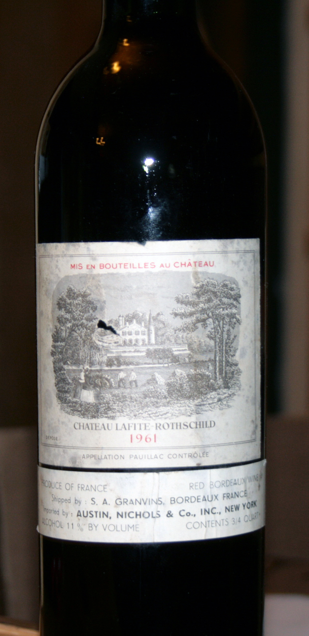 1961 Chateau Lafite Rothschild Pauillac (mid shoulder, label stained image