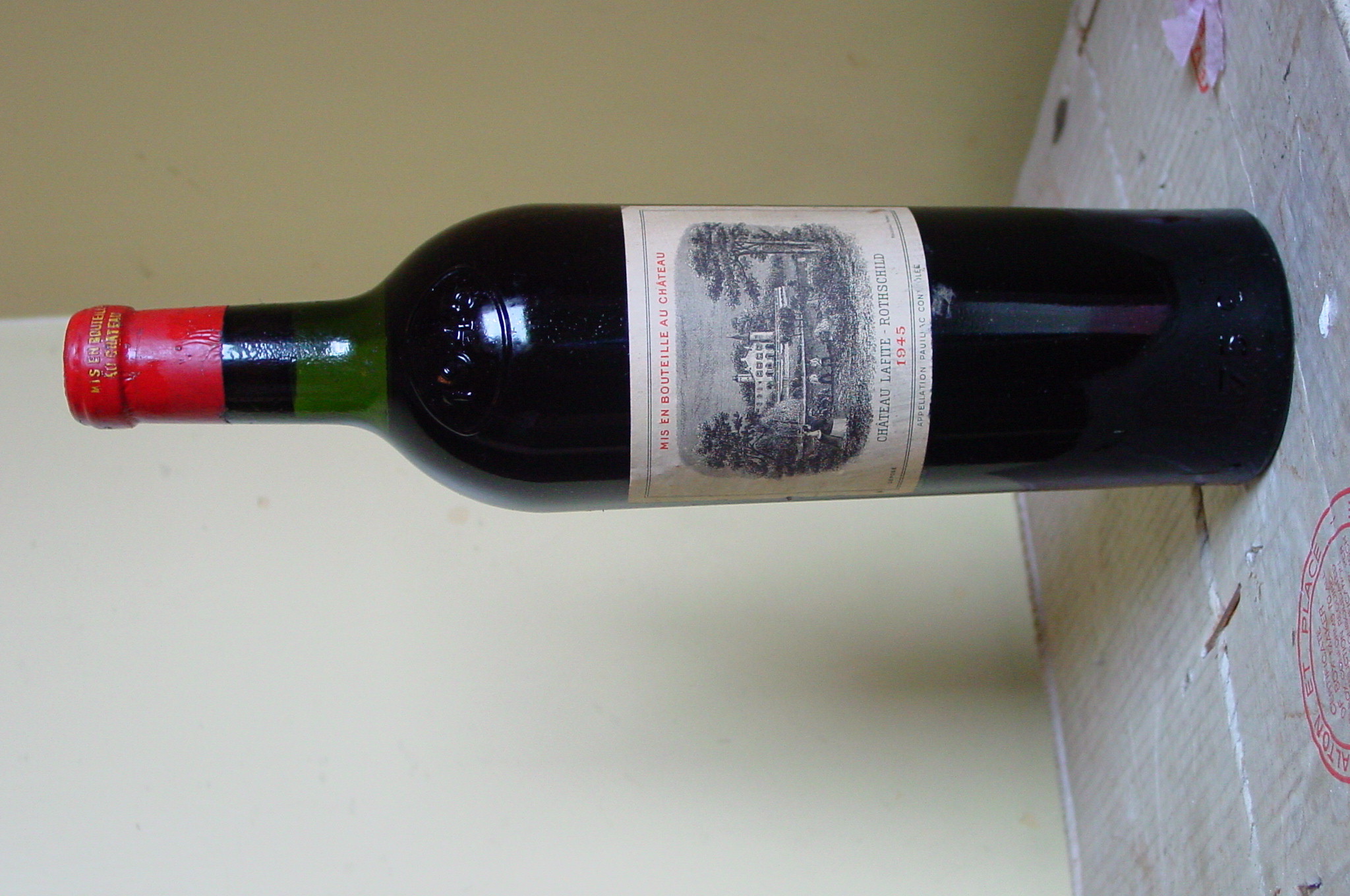 2001 Chateau Lafite Rothschild Pauillac image
