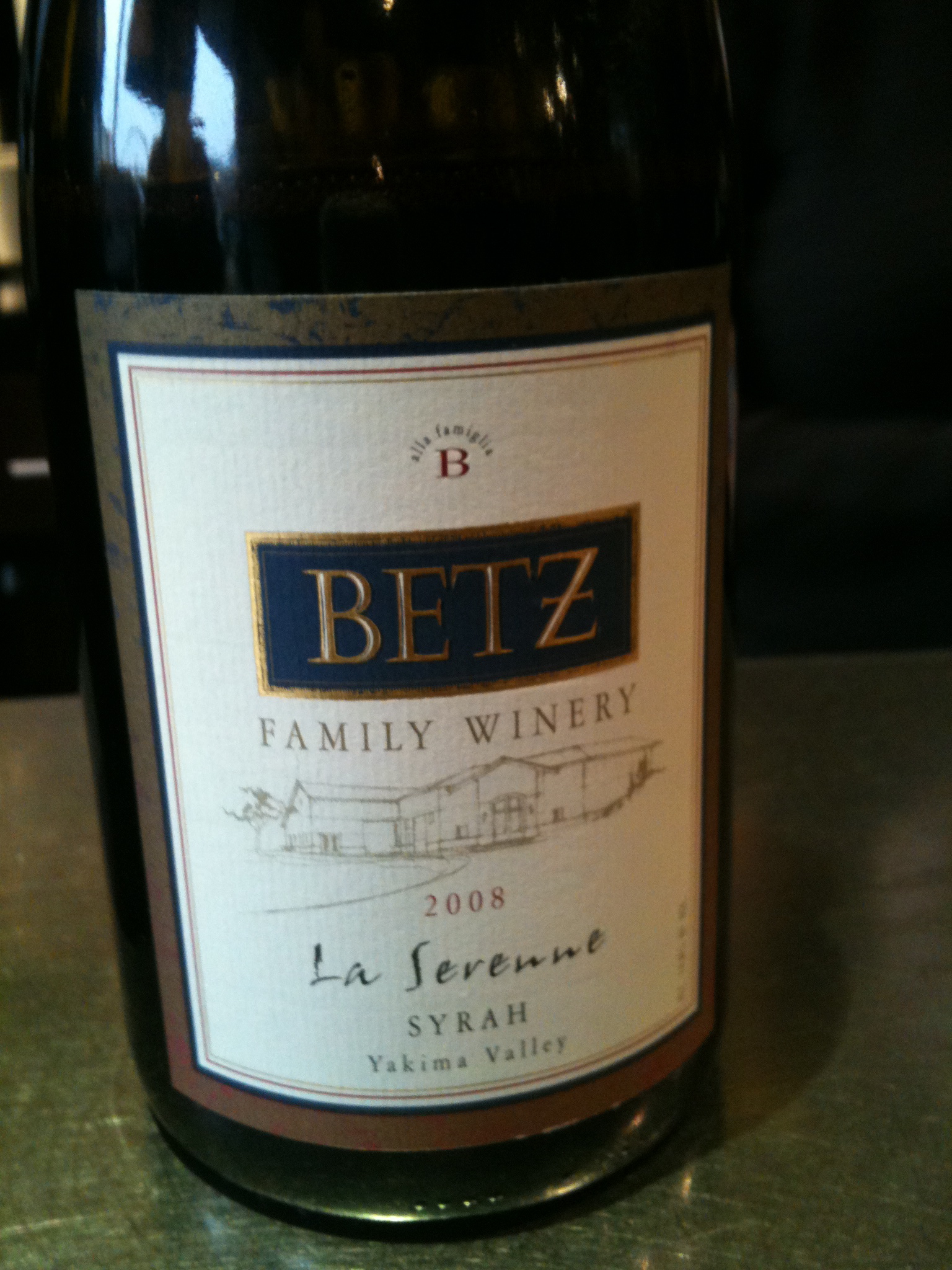 2011 Betz Family Winery La Serenne Syrah image