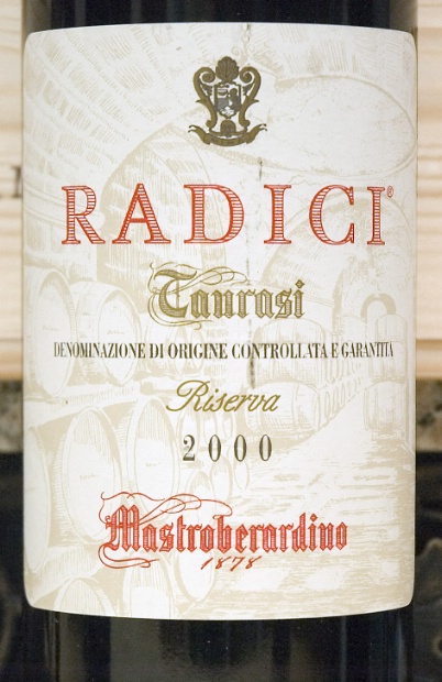 2000 Mastroberardino Radici Taurasi Riserva image