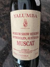 Yalumba Museum Show Reserve Muscat Rutherglen Australia (375ml) - click image for full description